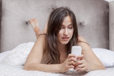 Nude texting in bed