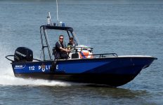Police speed boat