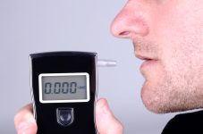 Breath test device