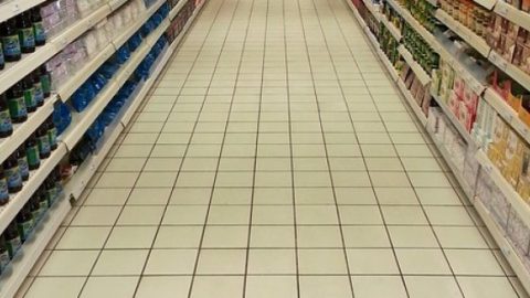 Supermarket aisle