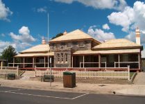 Glen Innes Courthouse