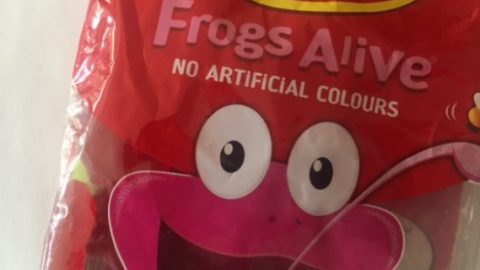 Red frogs alive lollies
