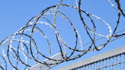 Prison wire fence