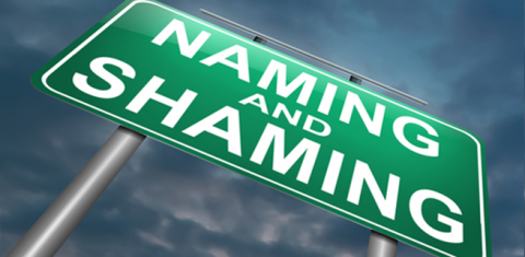 Name and shaming street sign