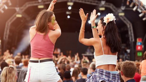 Music festival girls