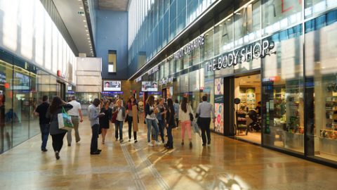 shopping centre