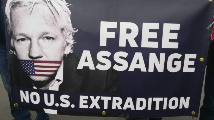 Free Assange