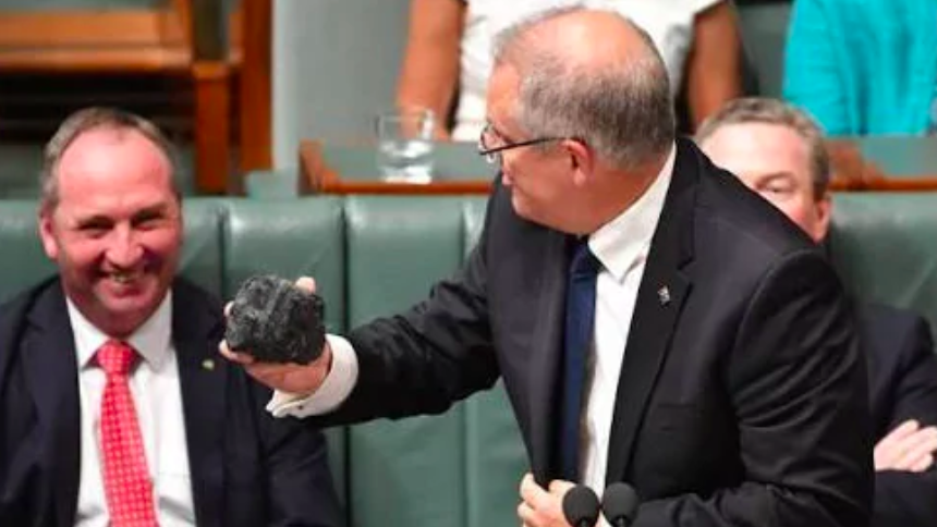 SCOMO holding coal