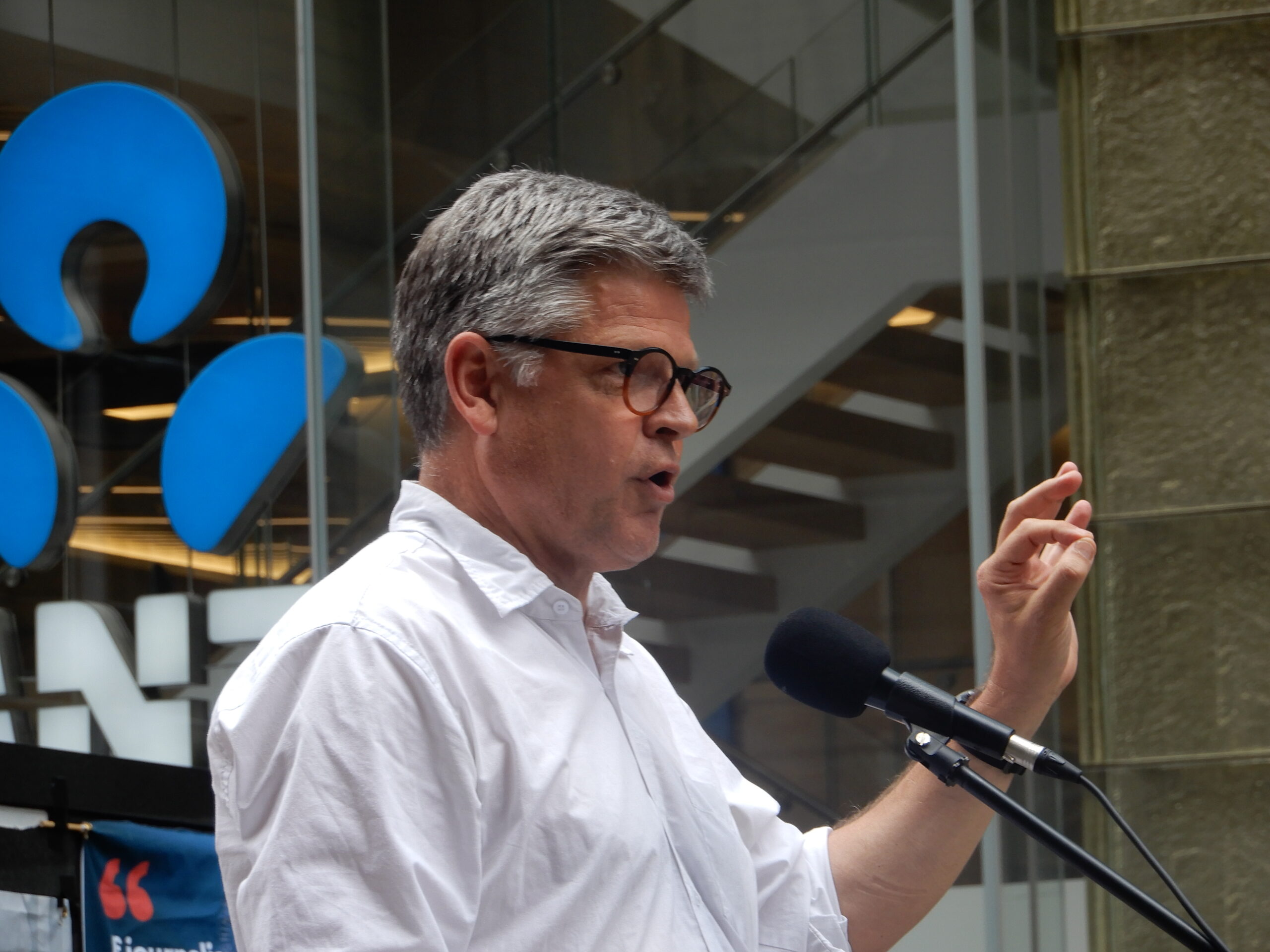 Barrister Greg Barnes SC at the Sydney Don’t Extradite Assange rally