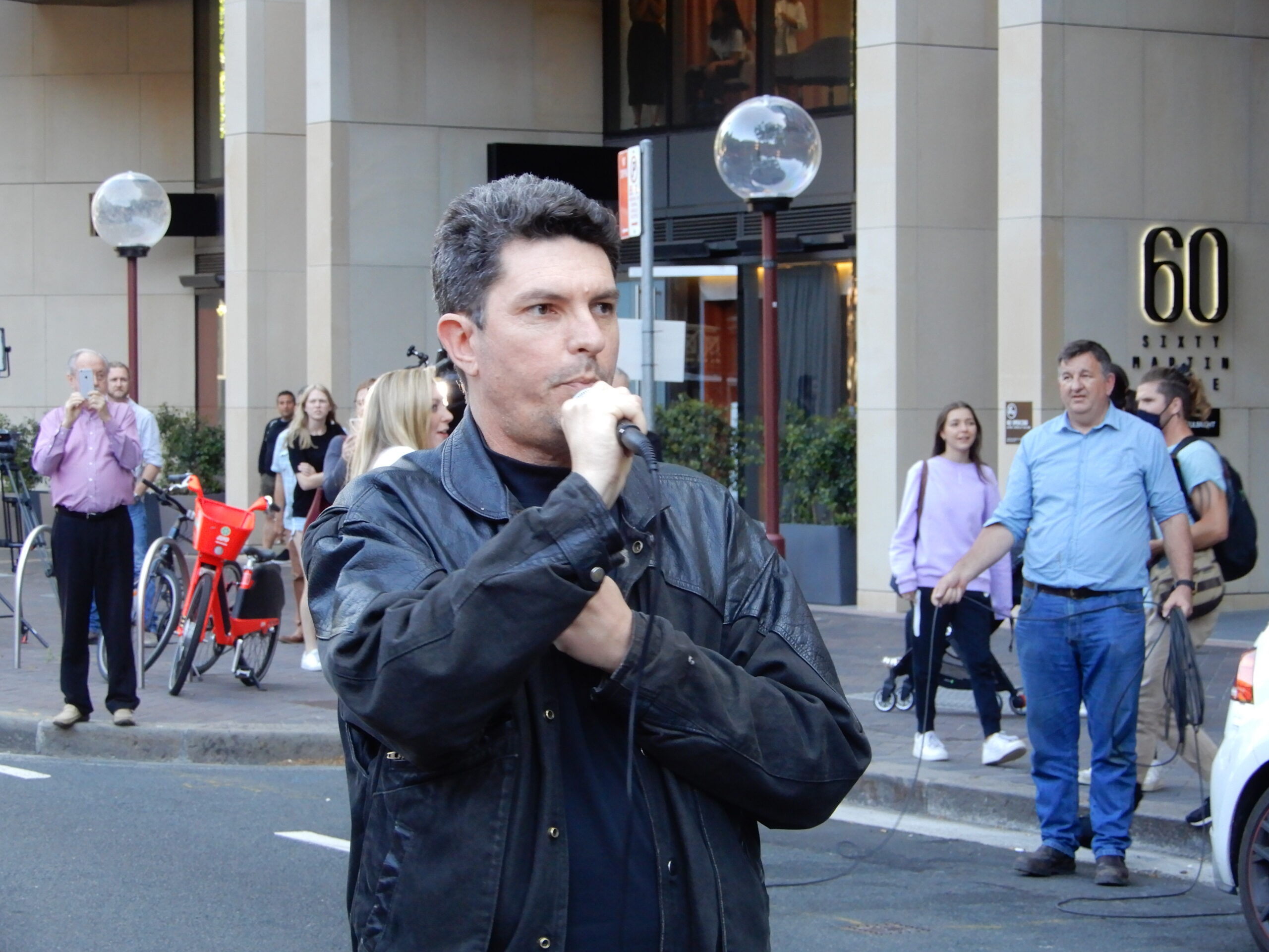 The government is in the grips of the corporations, says Ludlam