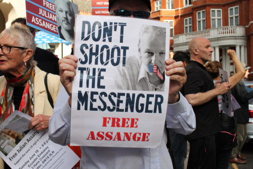 Sign, Assange don't shoot the messenger