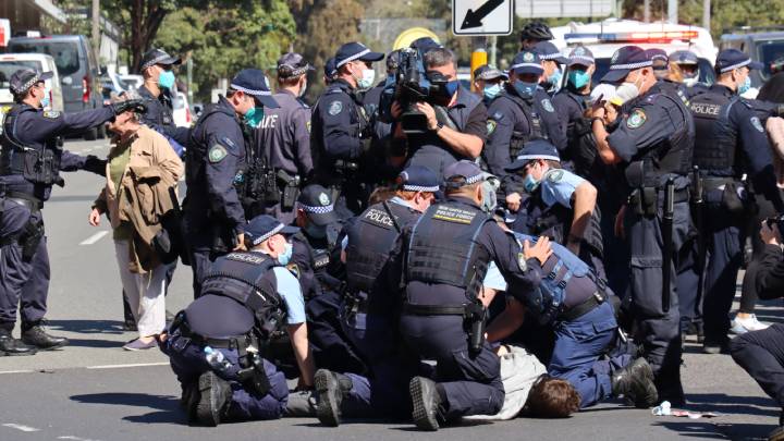 Lockdown police protest