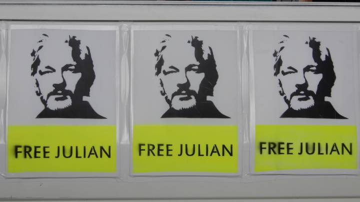 Bring Assange back home