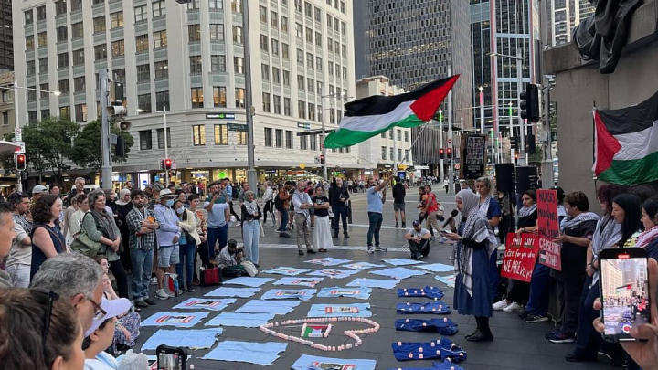 Healthcare Workers for Palestine rally in downtown Sydney on 5 January 2024