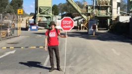 Pennings defeats Adani