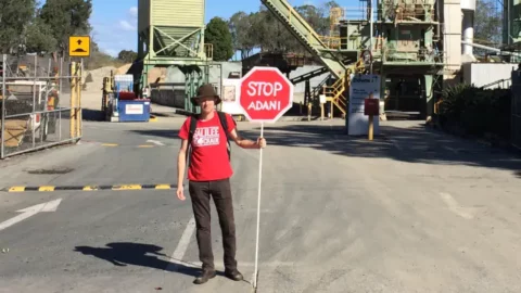 Pennings defeats Adani