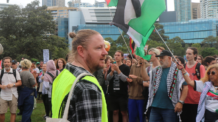 Palestine Action Group organiser Josh Lees. Photo credit Sydney photographer Iyngaranathan Selvaratnam