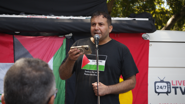 Palestinian man Shamikh Badra stressed that local democracy is in turmoil when the head of a state perpetrating a mass slaughter of civilians can visit and those wanting to oppose this are brutalised Palestinian man Shamikh Badra stressed that local democracy is in turmoil when the head of a state perpetrating a mass slaughter of civilians can visit and those wanting to oppose this are brutalised