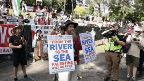 Arrest for political slogans