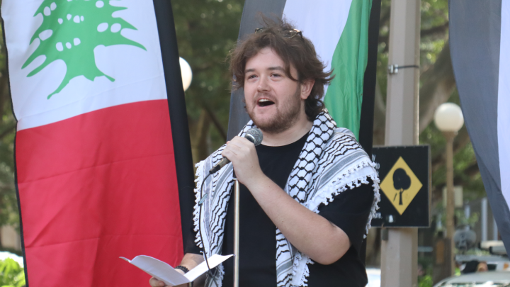 Students for Palestine Sydney University’s Ethan Floyd addresses a Palestine solidarity protest on Gadigal land in Sydney’s Hyde Park. Photo credit Paul Gregoire Students for Palestine Sydney University’s Ethan Floyd addresses a Palestine solidarity protest on Gadigal land in Sydney’s Hyde Park. Photo credit Paul Gregoire