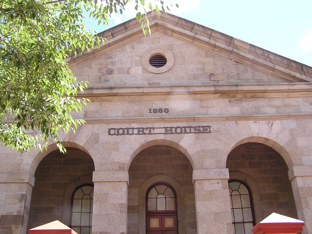 Albury Local Court