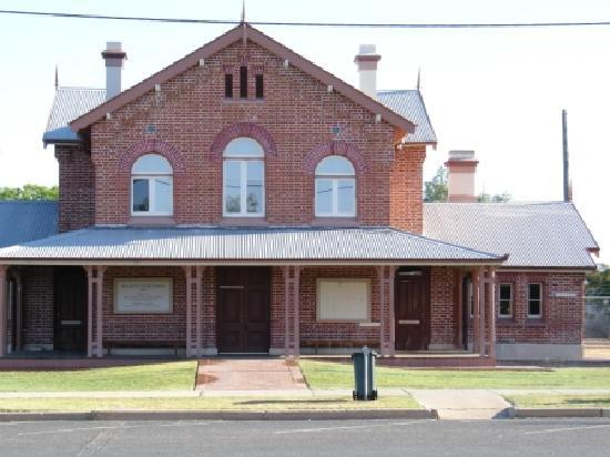 Walgett Local Court