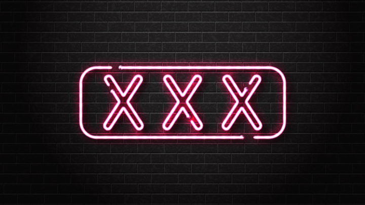 XXX